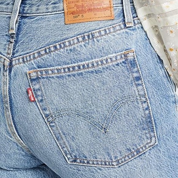 NWT Levi's 501 Womens Destructed Button Fly High Rise Skinny Jeans - Picture 2 of 4